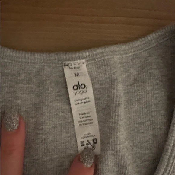 Alo Yoga Cropped Rib Grey Tank Top Medium - Picture 5 of 6